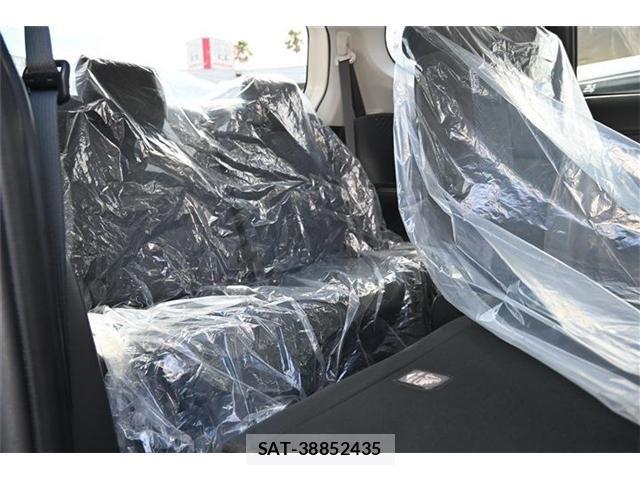 Toyota SIENTA 2016-03 7903390-15