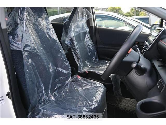 Toyota SIENTA 2016-03 7903390-6