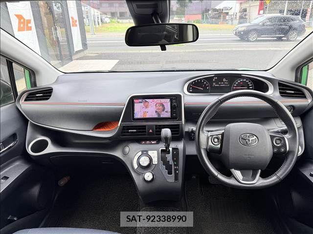 Toyota SIENTA 2015-07 7903391-1