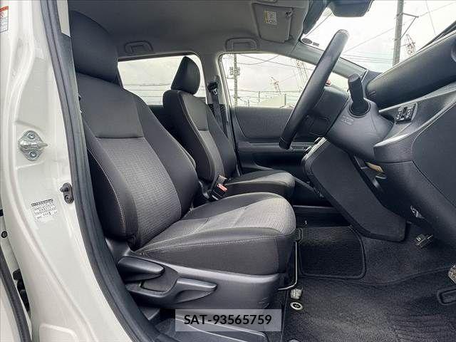 Toyota SIENTA 2019-08 7903387-15