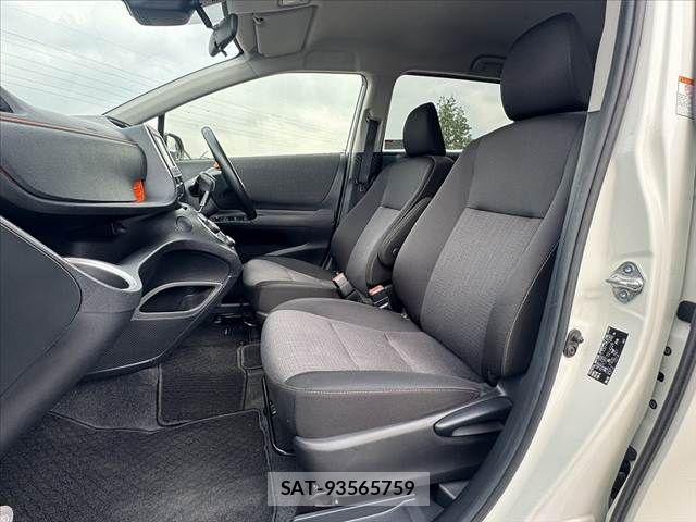 Toyota SIENTA 2019-08 7903387-16