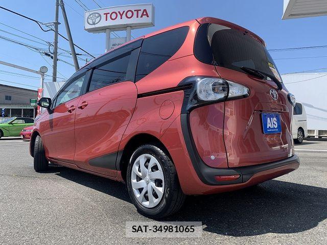 Toyota SIENTA 2017-10 7903389-1