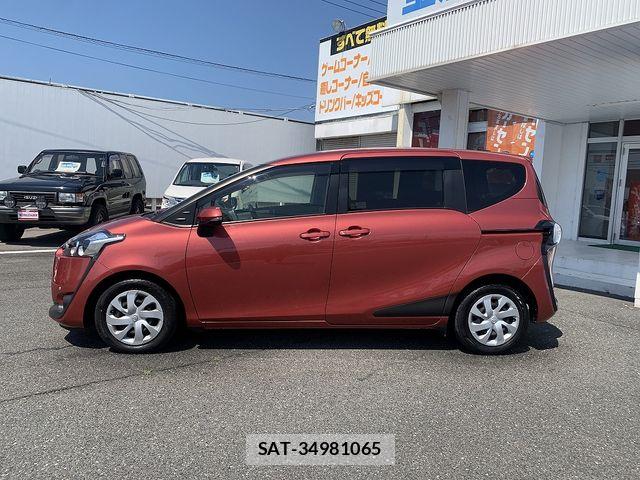 Toyota SIENTA 2017-10 7903389-22