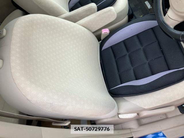 Toyota SIENTA 2007-12 7903392-10
