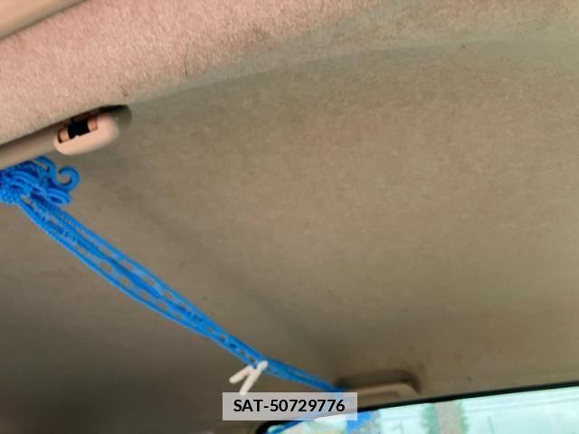 Toyota SIENTA 2007-12 7903392-21