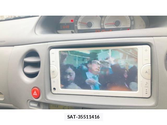 Toyota SIENTA 2012-07 7963769-14