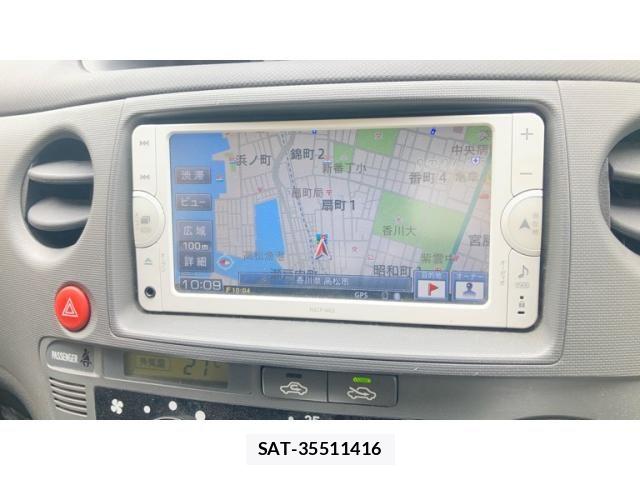 Toyota SIENTA 2012-07 7963769-16