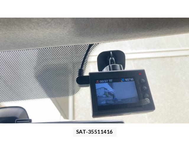 Toyota SIENTA 2012-07 7963769-18