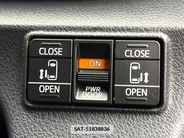 Toyota SIENTA 2020-06 7963753-5
