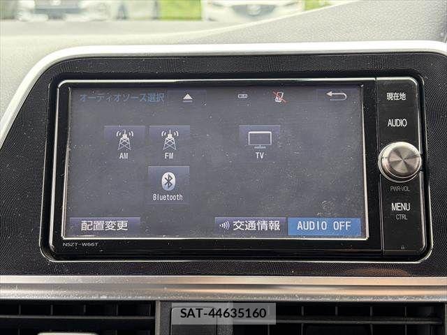 Toyota SIENTA 2017-09 7963756-4