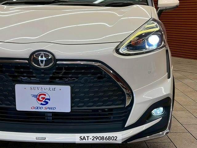 Toyota SIENTA 2021-03 7963752-9