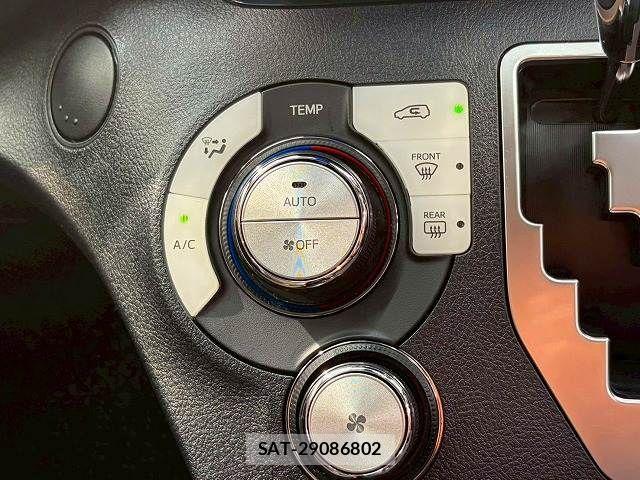 Toyota SIENTA 2021-03 7963752-11