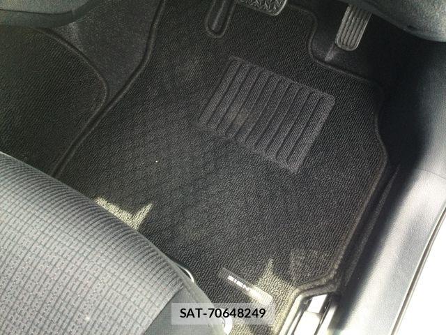 Toyota SIENTA 2021-04 7963751-20