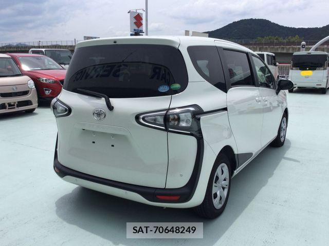 Toyota SIENTA 2021-04 7963751-3