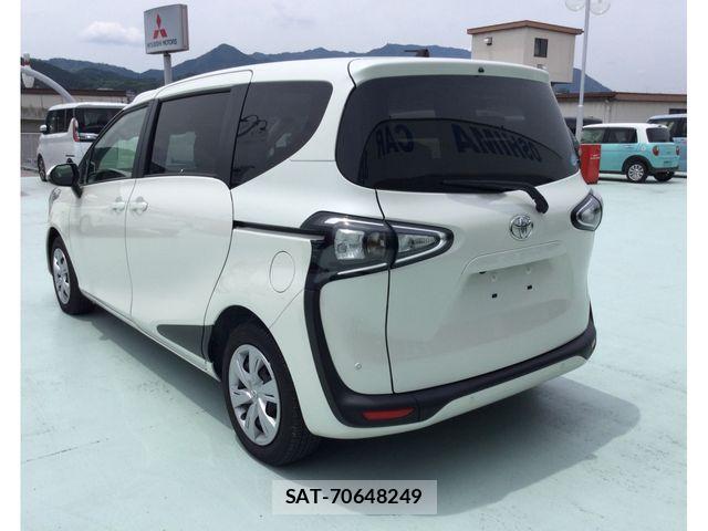 Toyota SIENTA 2021-04 7963751-4