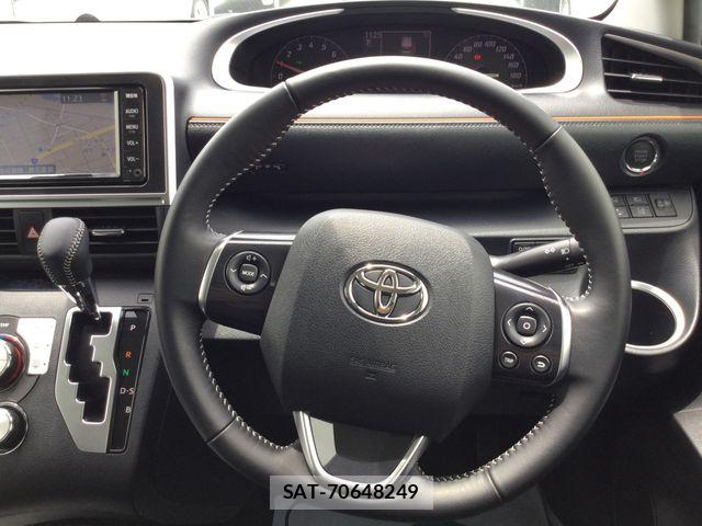 Toyota SIENTA 2021-04 7963751-6