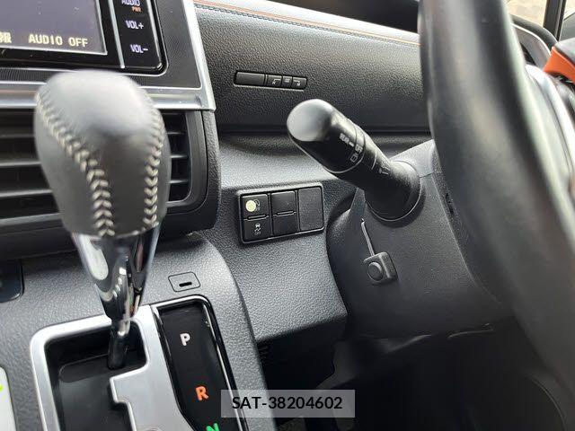 Toyota SIENTA 2019-12 7963750-14