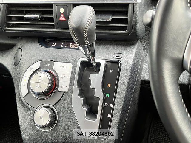 Toyota SIENTA 2019-12 7963750-19