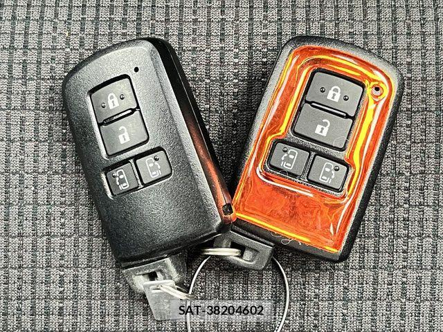 Toyota SIENTA 2019-12 7963750-25
