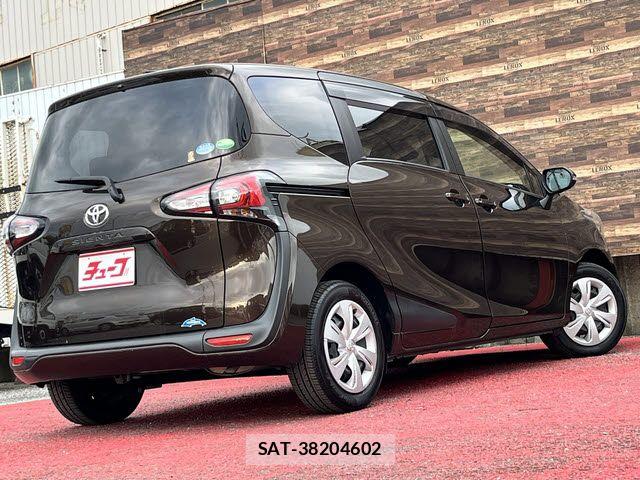 Toyota SIENTA 2019-12 7963750-2