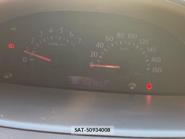 Toyota SIENTA 2012-03 7980998-21