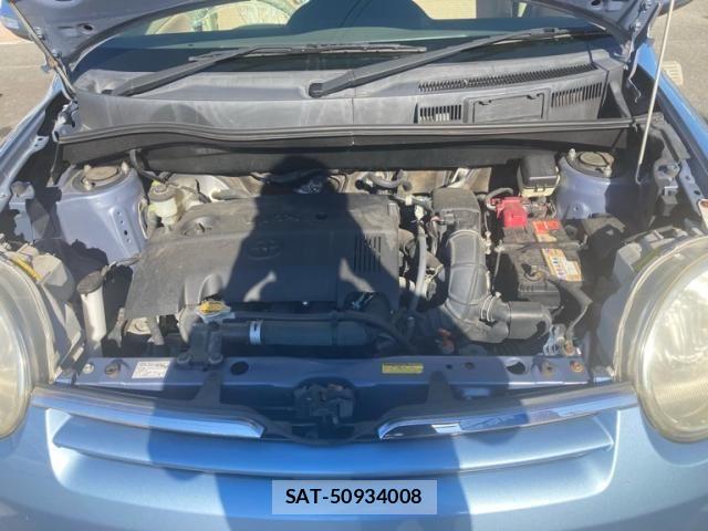Toyota SIENTA 2012-03 7980998-23