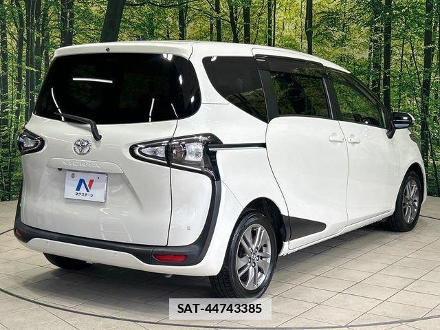 Toyota SIENTA 2019-11 7980991-16