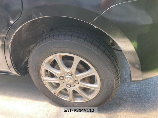 Toyota SIENTA 2013-09 7980995-10