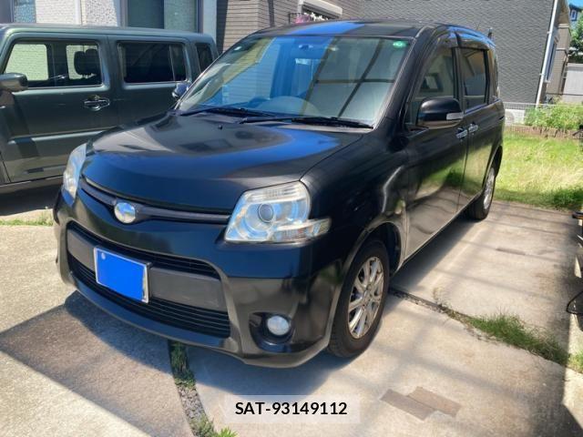 Toyota SIENTA 2013-09 7980995-1