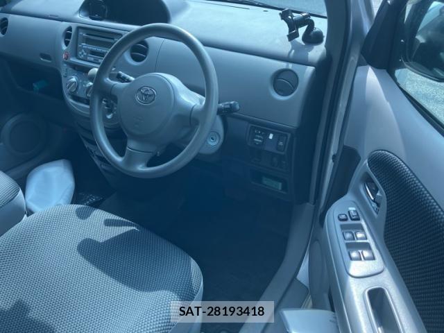 Toyota SIENTA 2005-10 7980997-10