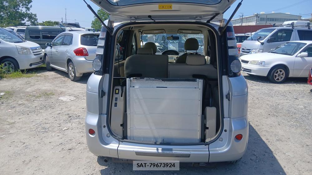 Toyota SIENTA 2008-03 7633714-25