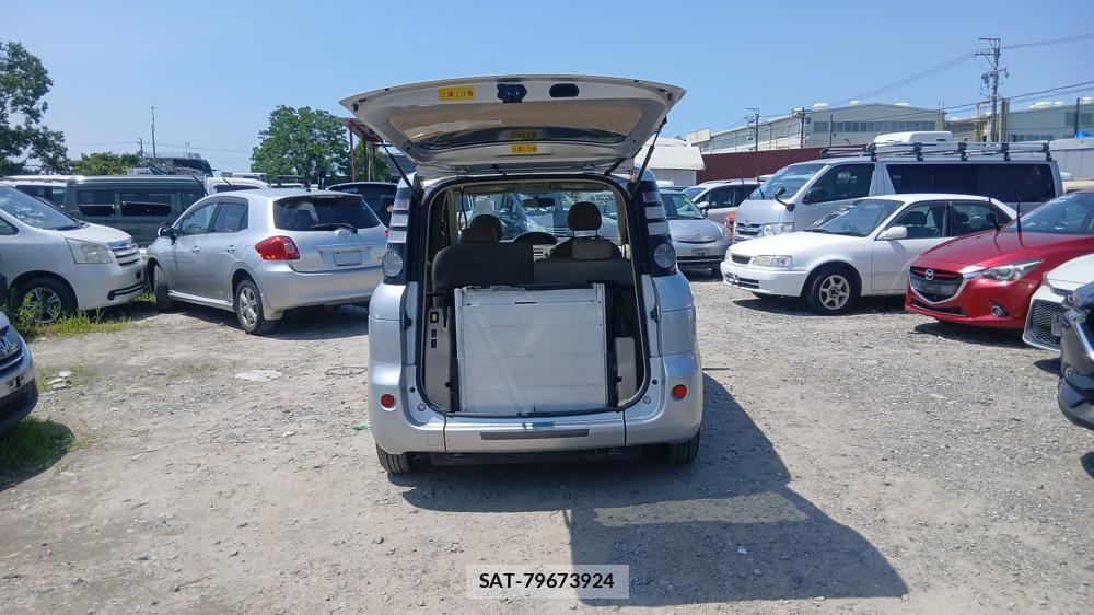 Toyota SIENTA 2008-03 7633714-26