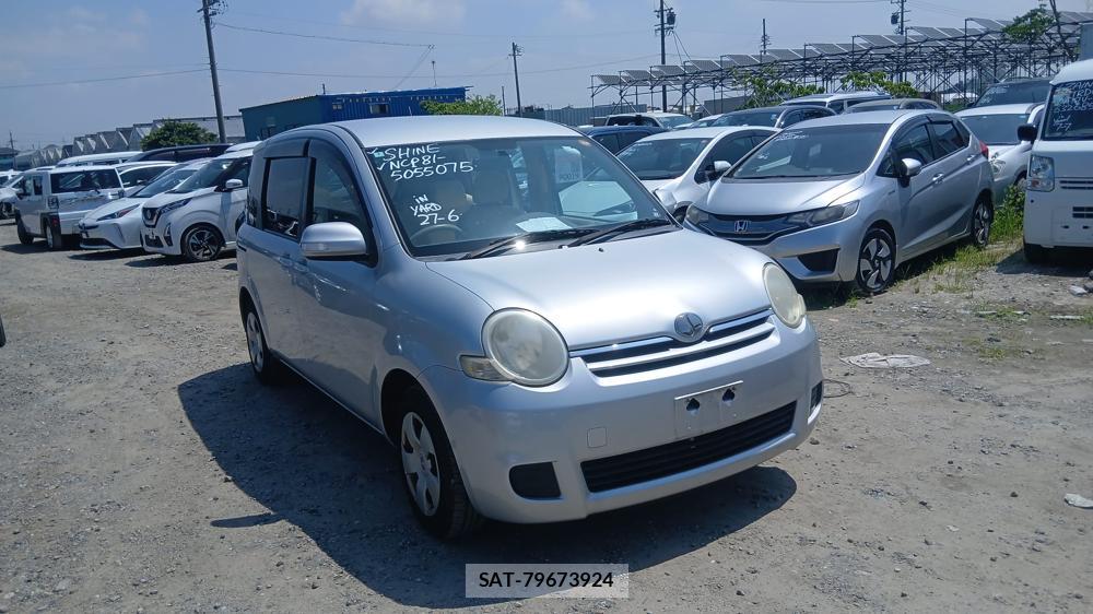 Toyota SIENTA 2008-03 7633714-6