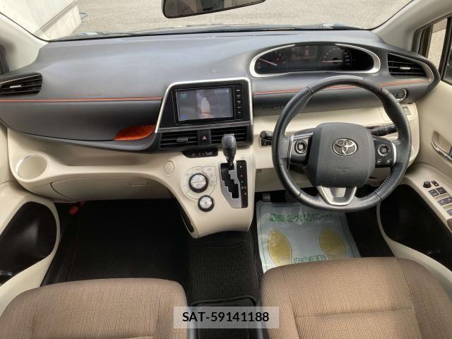 Toyota SIENTA 2016-02 7980990-2