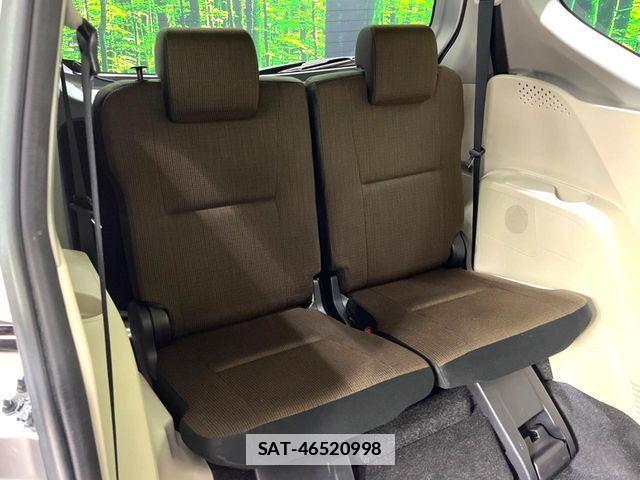 Toyota SIENTA 2016-04 7980994-10