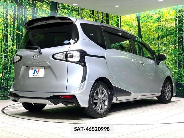 Toyota SIENTA 2016-04 7980994-17