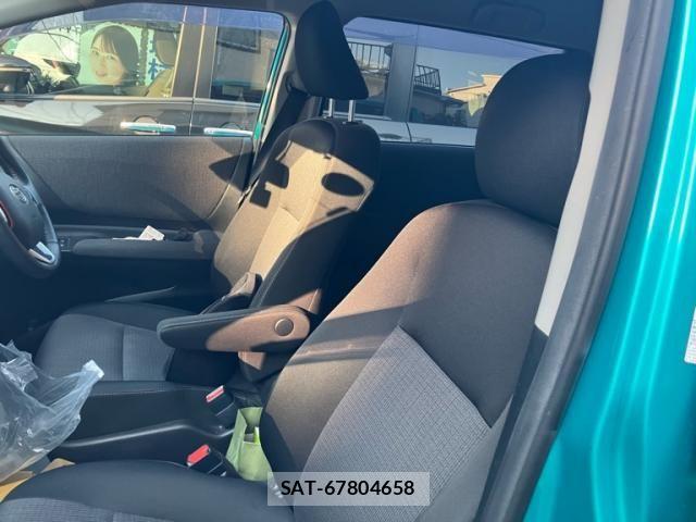 Toyota SIENTA 2020-12 7980987-15