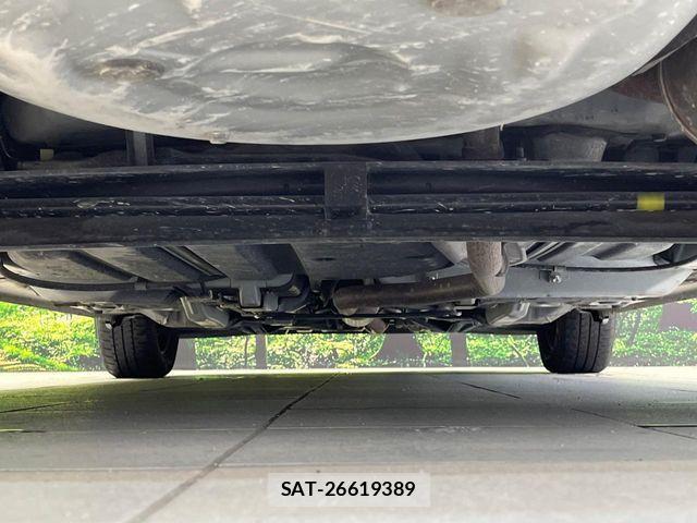 Toyota SIENTA 2018-10 7980989-18