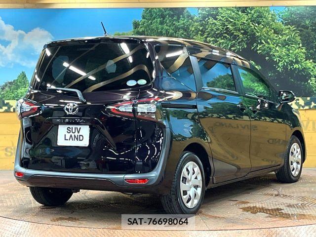 Toyota SIENTA 2017-12 7980992-17