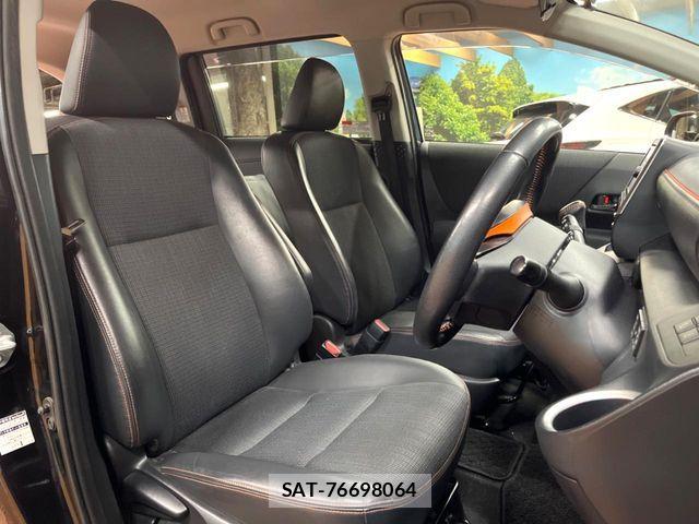 Toyota SIENTA 2017-12 7980992-7
