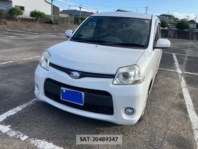 Toyota SIENTA 2011-11 7980996-0