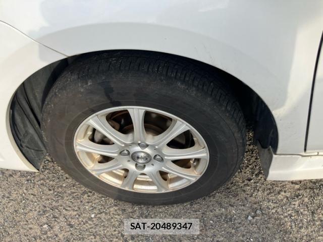 Toyota SIENTA 2011-11 7980996-5