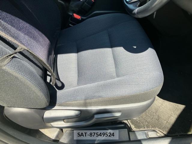 Toyota SIENTA 2017-10 7980993-11