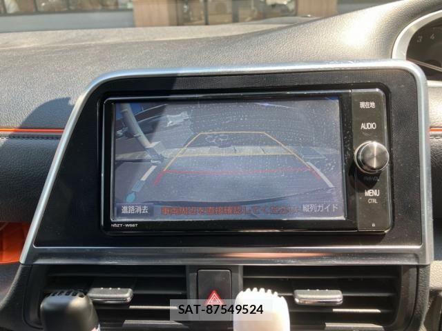 Toyota SIENTA 2017-10 7980993-17