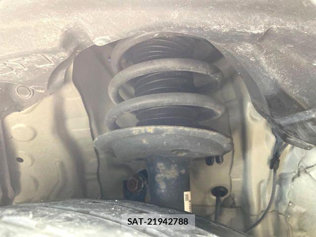 Toyota SIENTA 2019-12 7980988-19