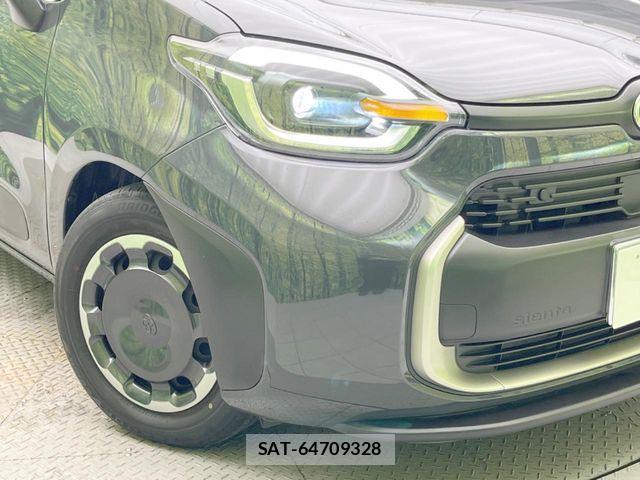 Toyota SIENTA 2023-02 8038215-12