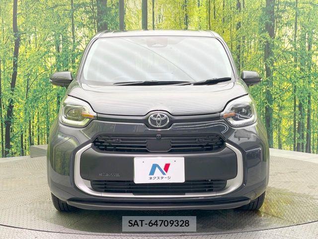 Toyota SIENTA 2023-02 8038215-14
