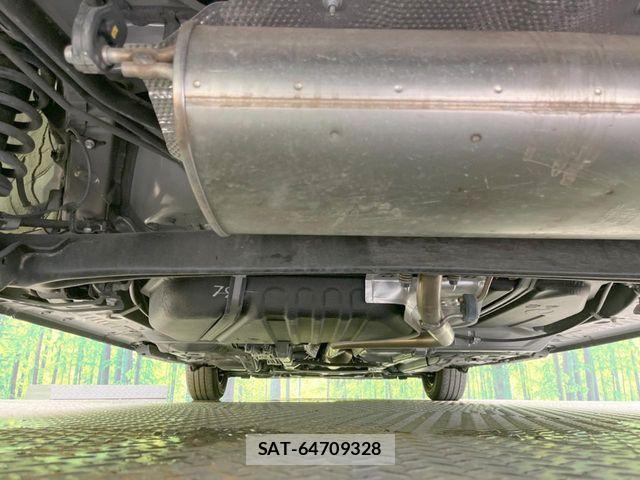 Toyota SIENTA 2023-02 8038215-19