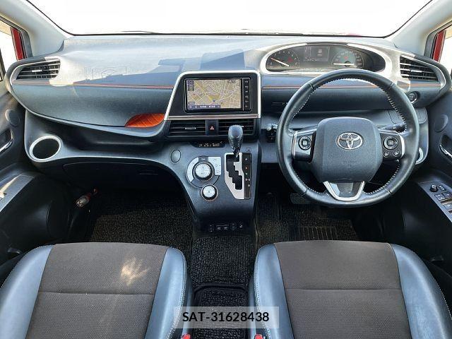 Toyota SIENTA 2019-06 8038232-1