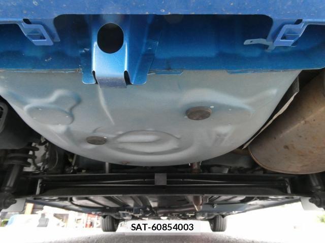 Toyota SIENTA 2016-08 8038236-10